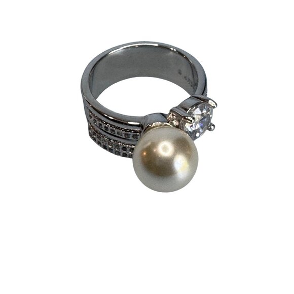 Womens Size 8 18K GP Silver Ring With Pearl & Cubic Zirconia Stones - Picture 8 of 8
